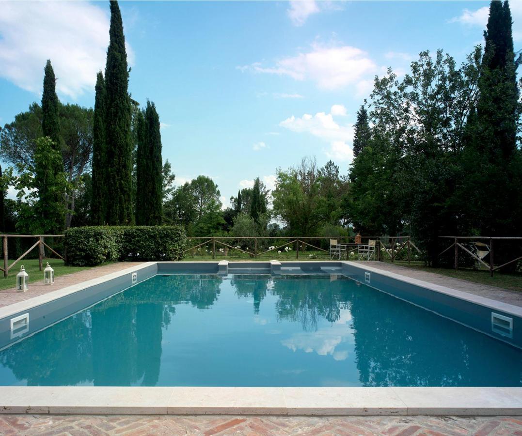Castello Di San Fabiano Guest House มอนติโรนี ดาร์เบีย ภายนอก รูปภาพ