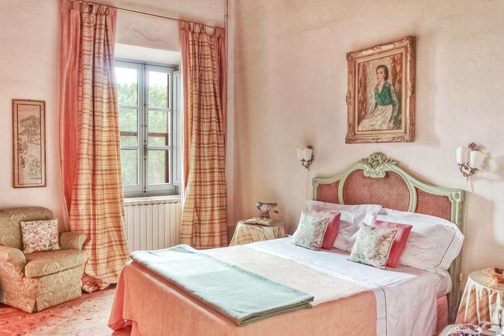 Castello Di San Fabiano Guest House มอนติโรนี ดาร์เบีย ภายนอก รูปภาพ