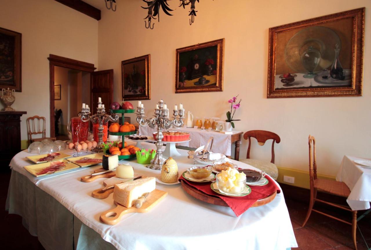 Castello Di San Fabiano Guest House มอนติโรนี ดาร์เบีย ภายนอก รูปภาพ