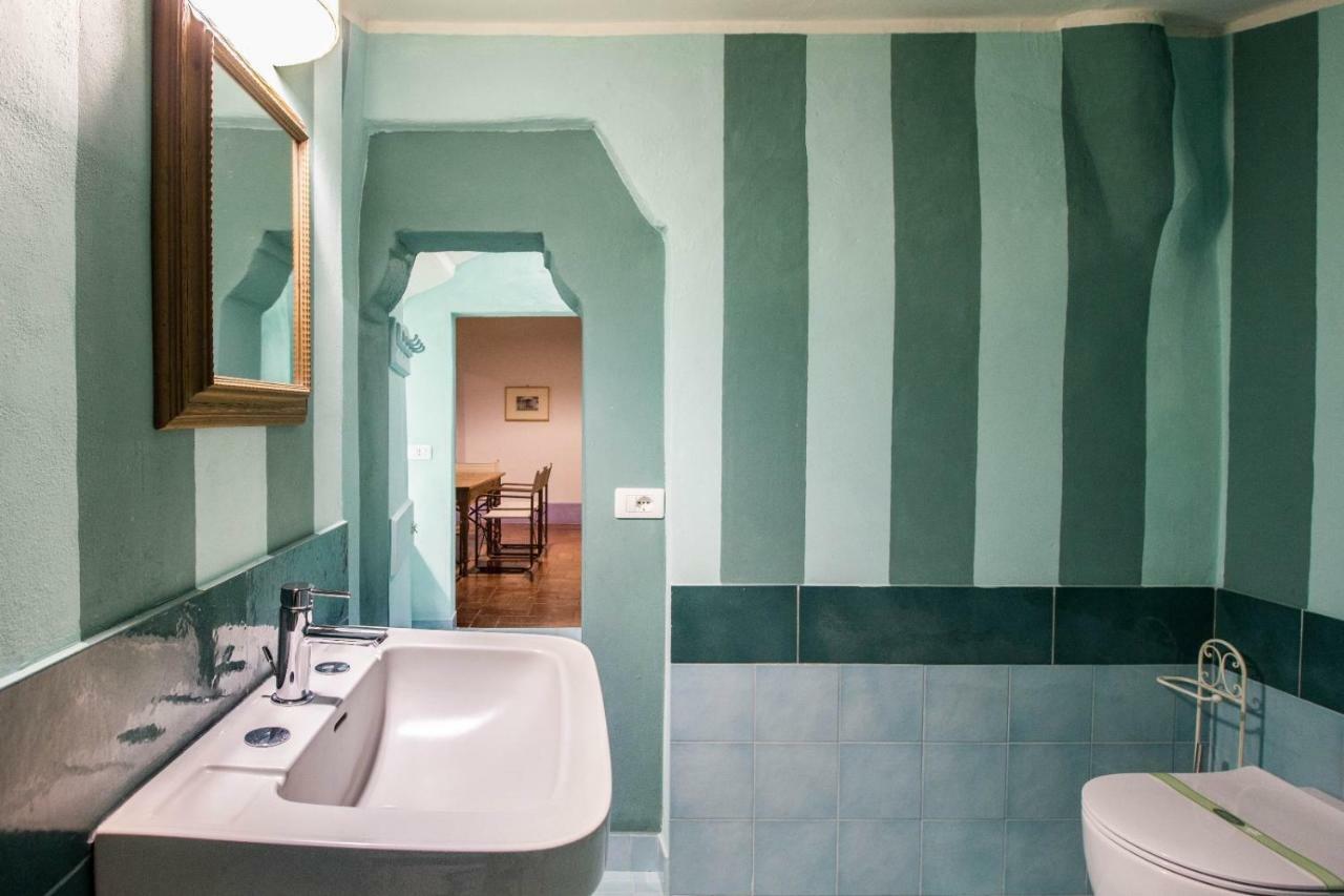 Castello Di San Fabiano Guest House มอนติโรนี ดาร์เบีย ภายนอก รูปภาพ